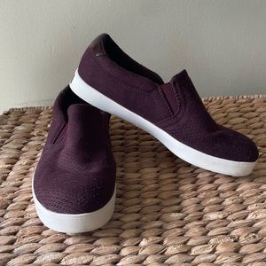 Dr Scholls Be Free Maroon/Purple Slip Ons